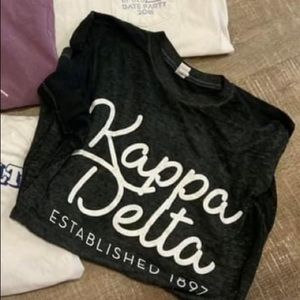 Black and white KD tees